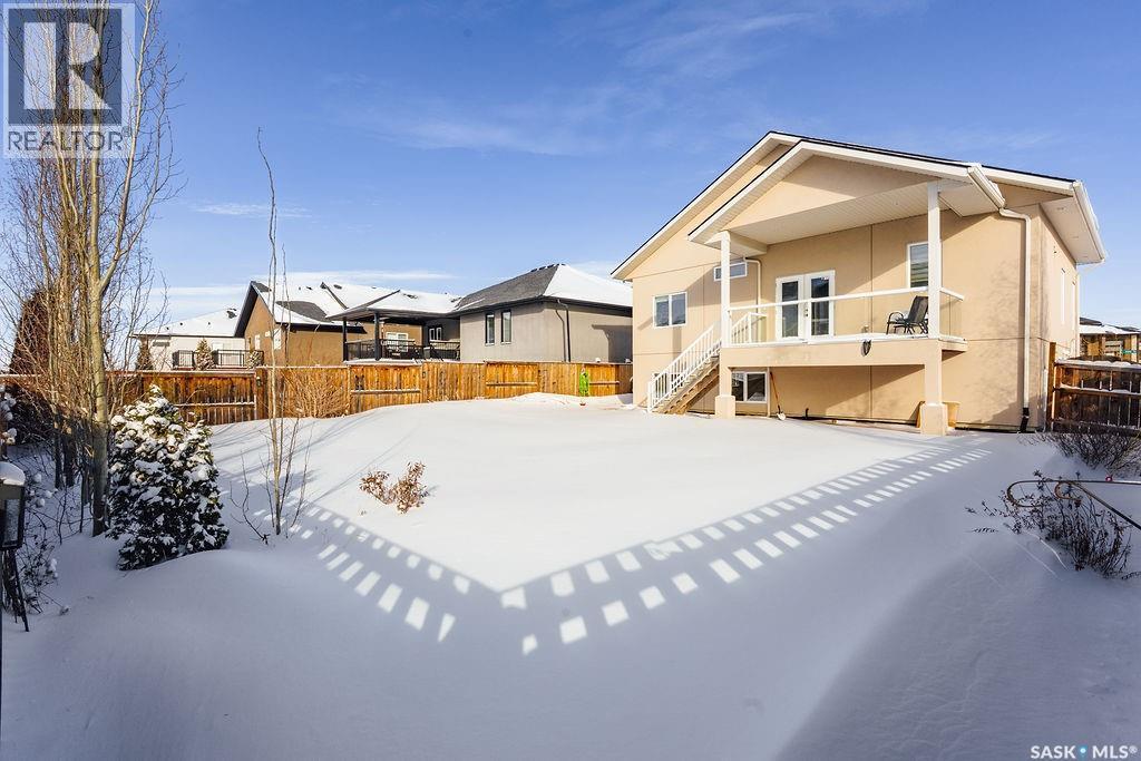 602 Kloppenburg Terrace, Saskatoon, SK - Outdoor