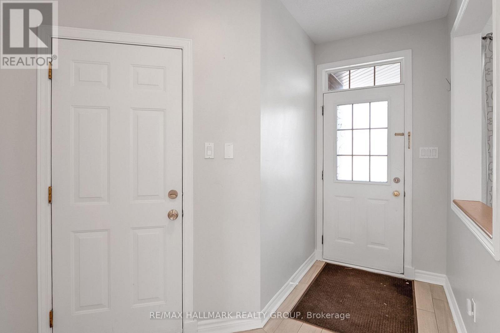 45 Rialto Way, Ottawa, ON - Indoor Photo Showing Other Room