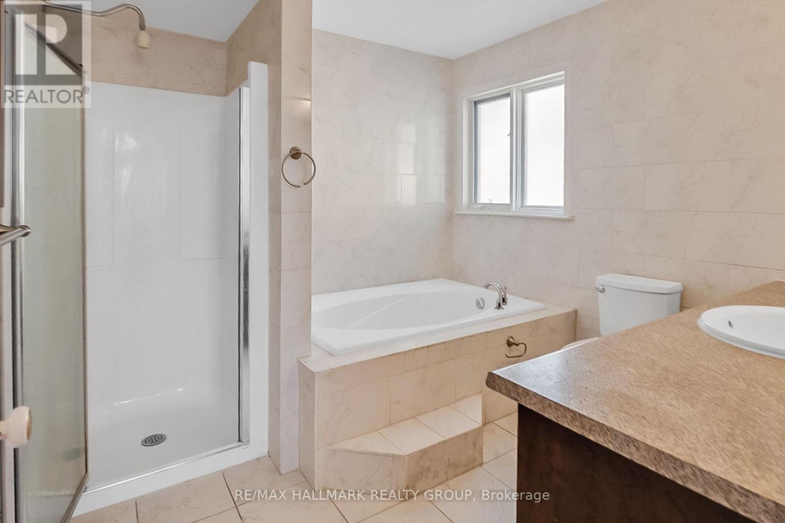45 Rialto Way, Ottawa, ON - Indoor Photo Showing Bathroom