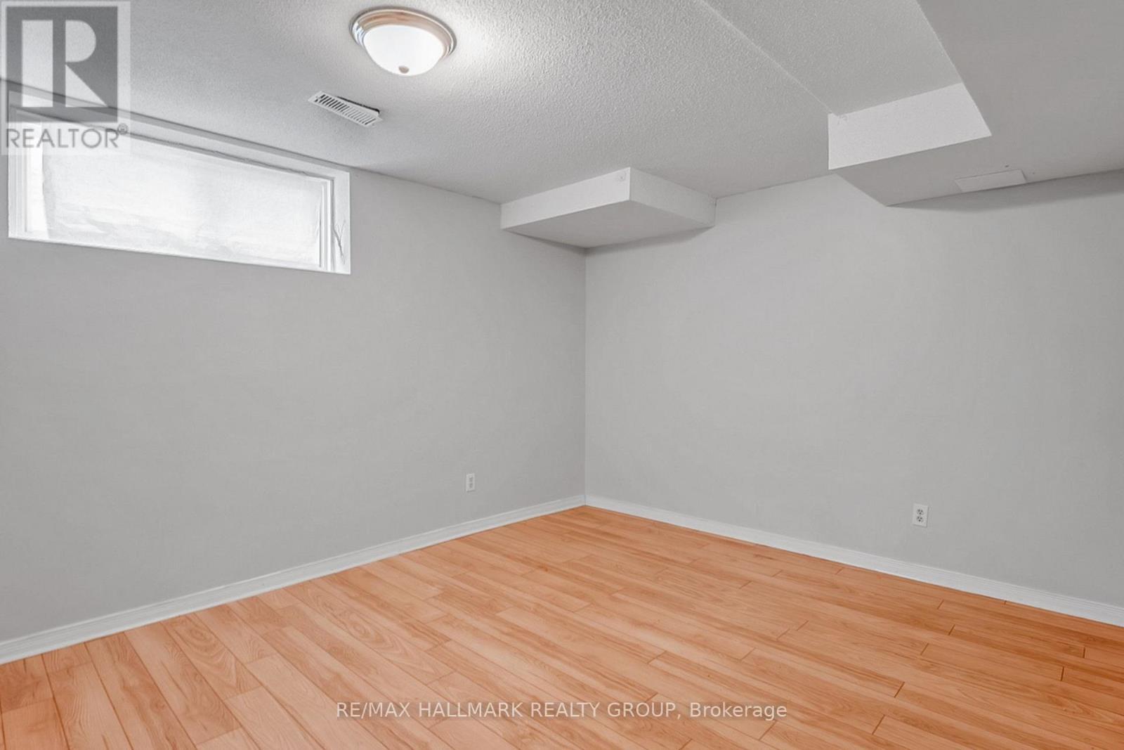45 Rialto Way, Ottawa, ON - Indoor Photo Showing Other Room