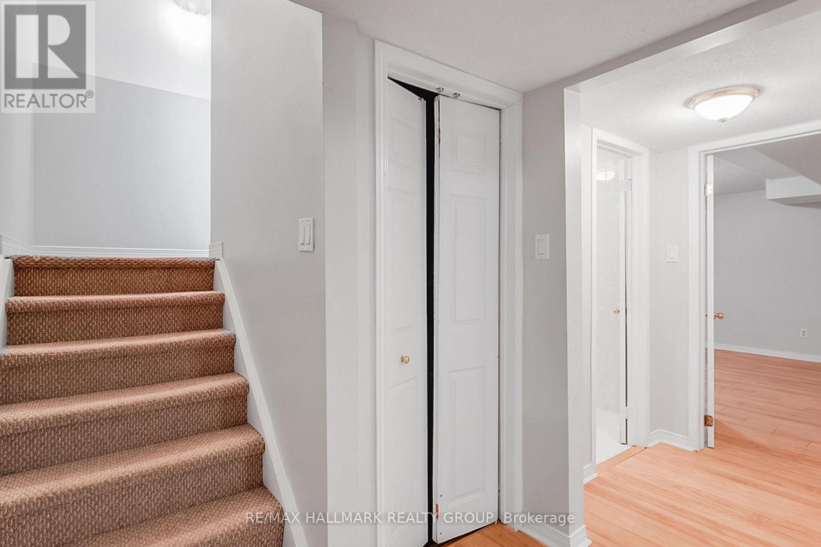 45 Rialto Way, Ottawa, ON - Indoor Photo Showing Other Room