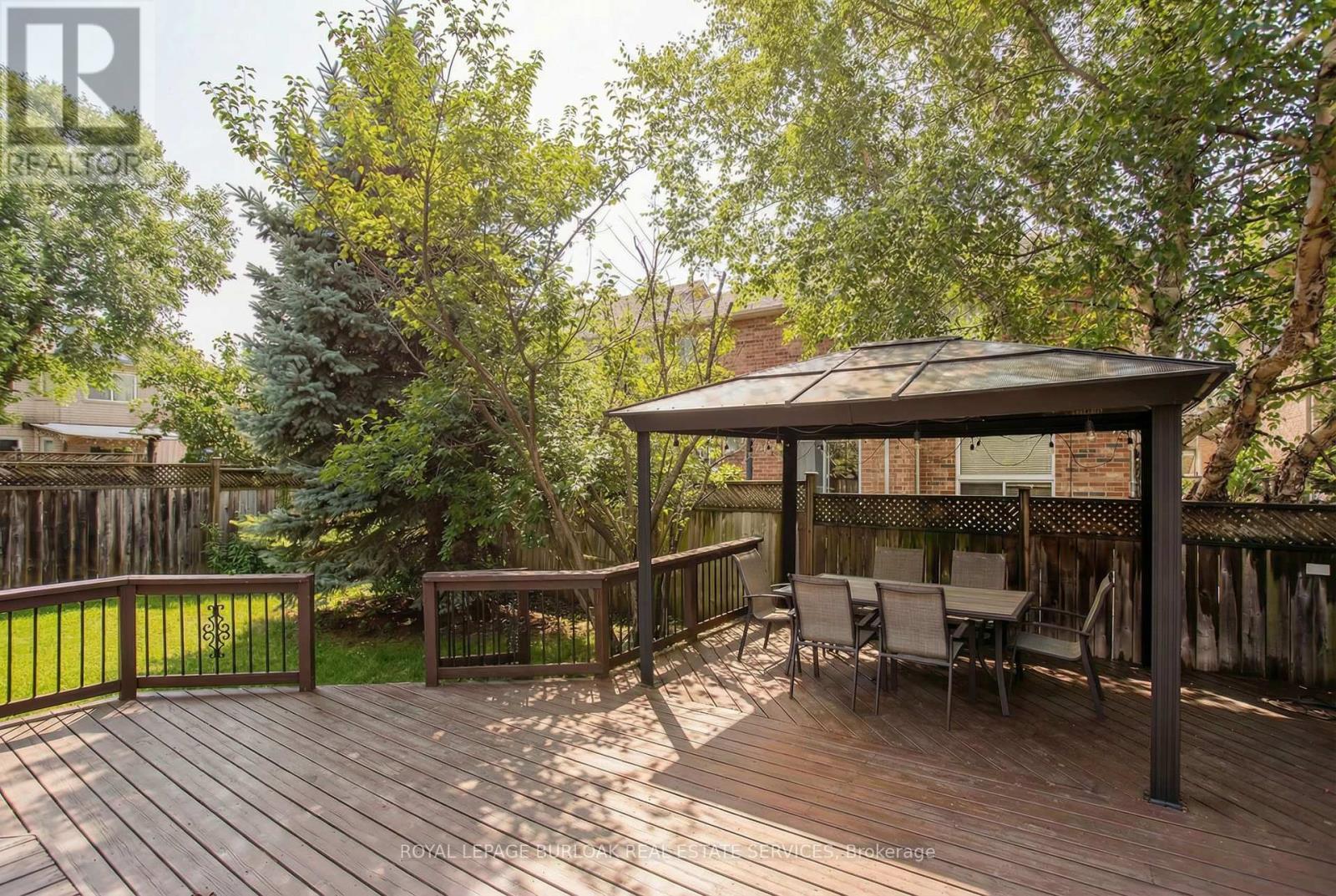 2170 Jardine Crescent, Burlington, ON - Outdoor With Deck Patio Veranda