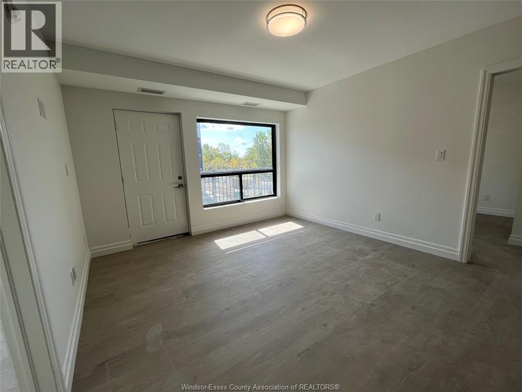 3290 Stella Crescent Unit# 301, Windsor, ON - Indoor Photo Showing Other Room