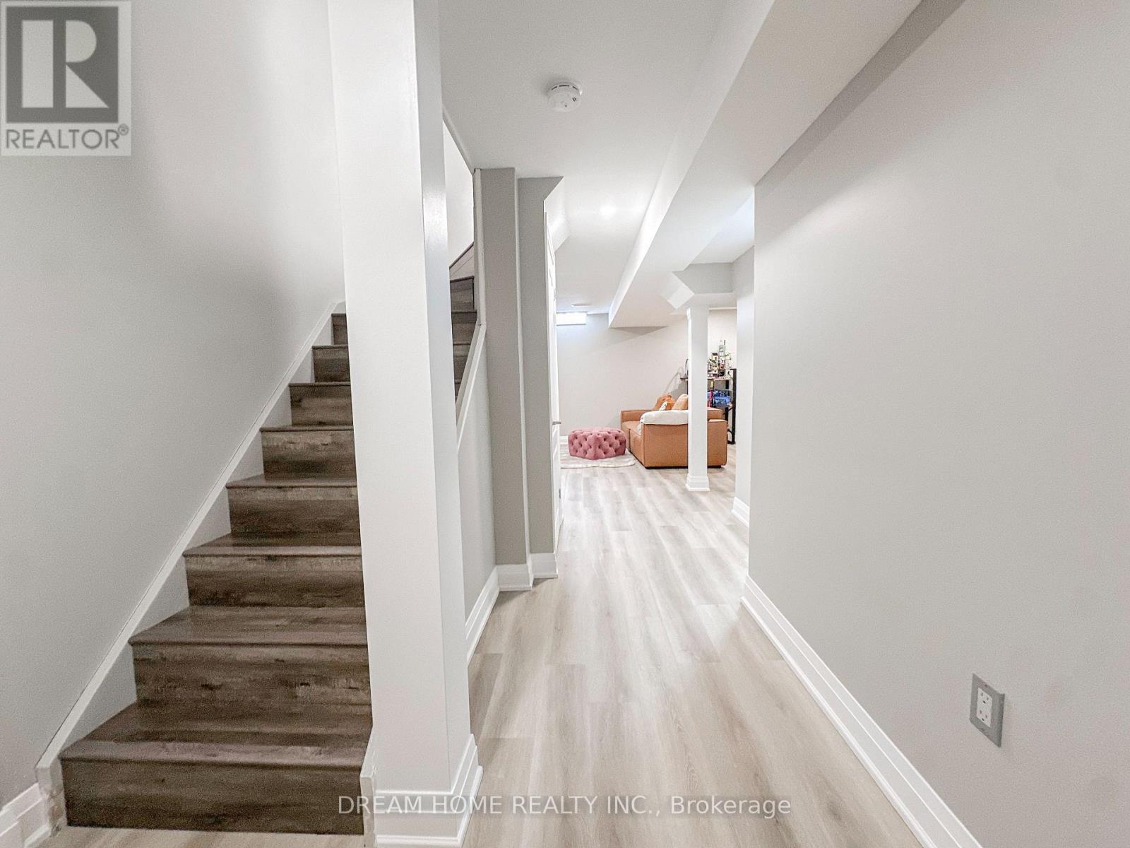 Staircase leading to basement - 3746 Windhaven Drive, Mississauga, ON - Indoor Photo Showing Other Room
