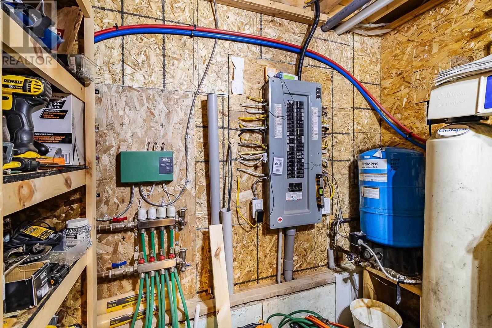 587 Watson Rd, Echo Bay, ON - Indoor Photo Showing Basement