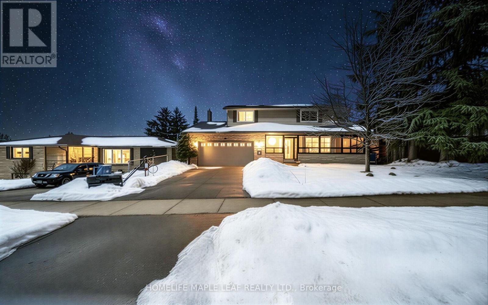 46 Chicopee Terrace, Kitchener, ON - Outdoor