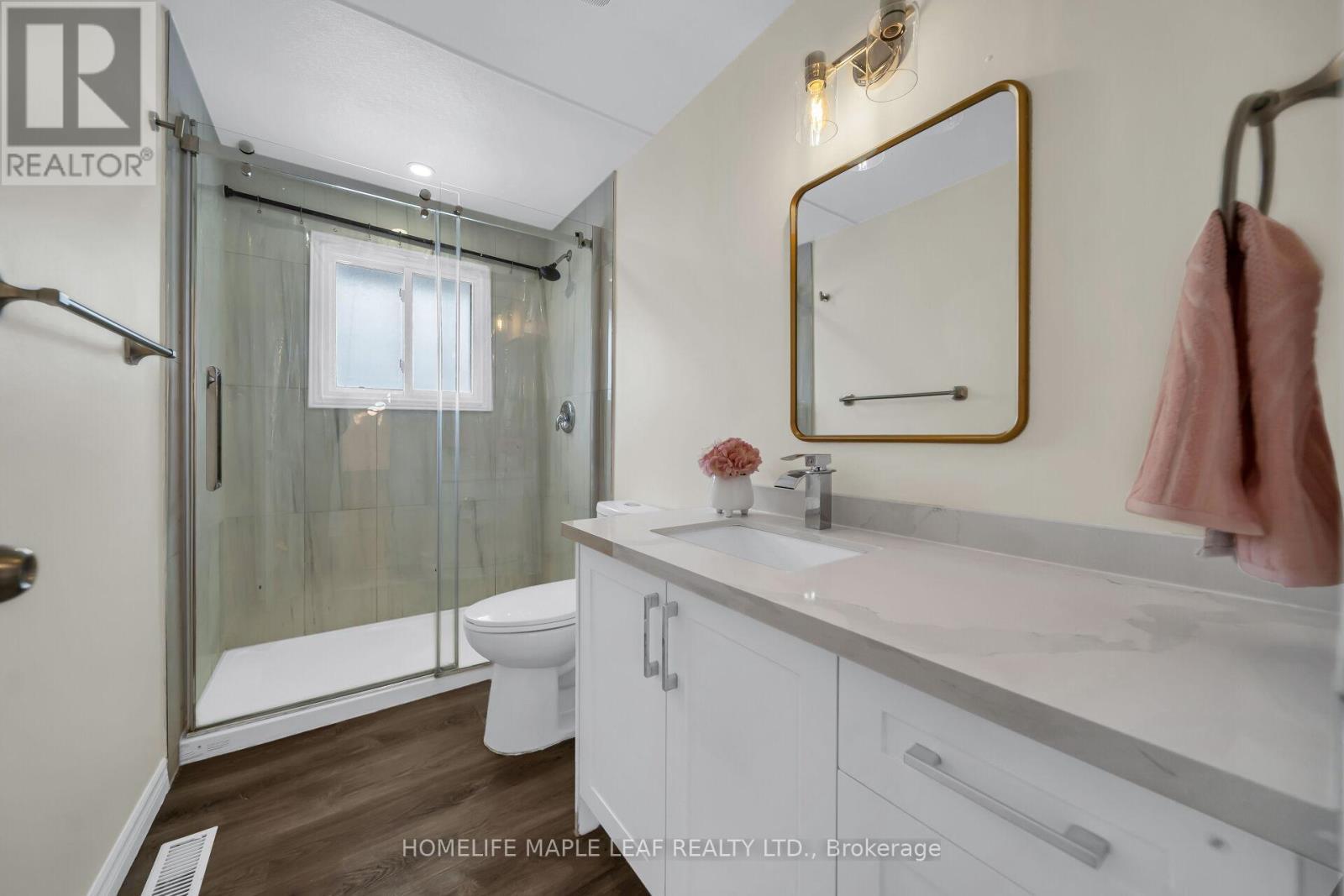 46 Chicopee Terrace, Kitchener, ON - Indoor Photo Showing Bathroom