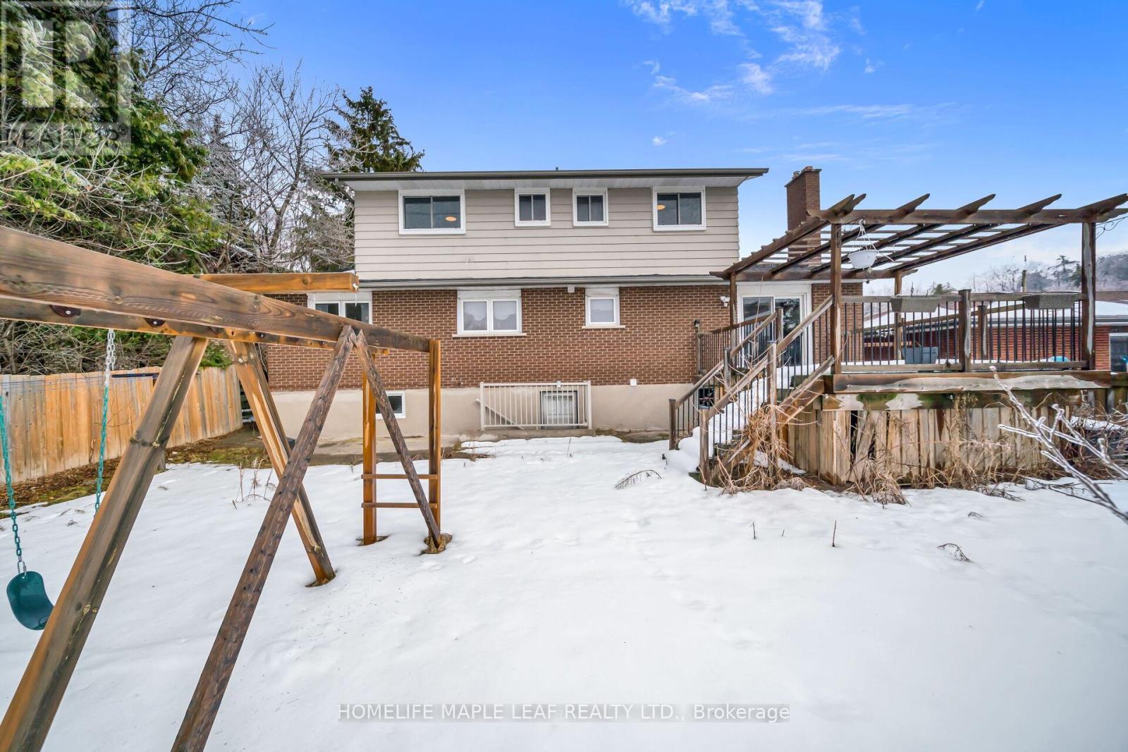 46 Chicopee Terrace, Kitchener, ON - Outdoor With Deck Patio Veranda