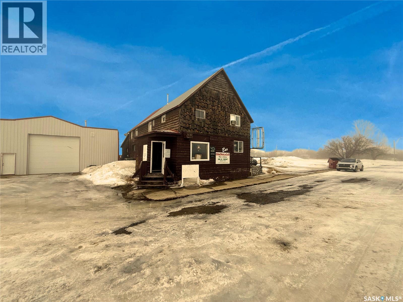 318 3Rd Street, Bladworth, SK