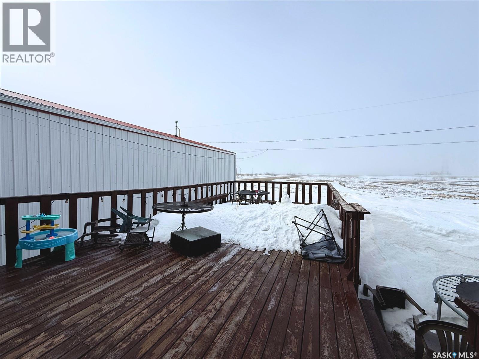 318 3Rd Street, Bladworth, SK