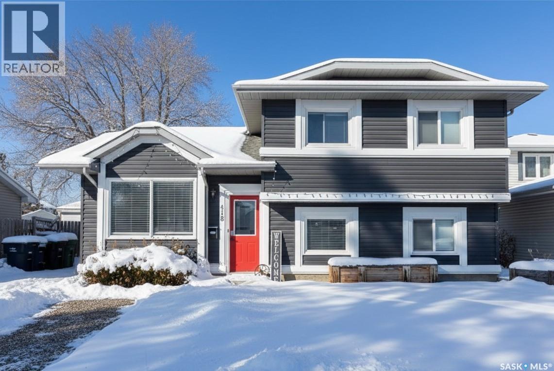 418 Kenderdine Road, Saskatoon, SK - Outdoor With Facade