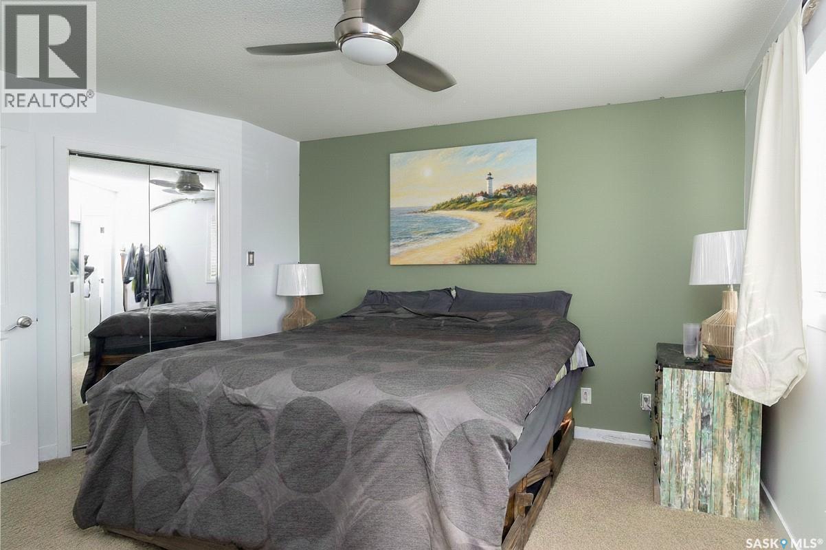 418 Kenderdine Road, Saskatoon, SK - Indoor Photo Showing Bedroom