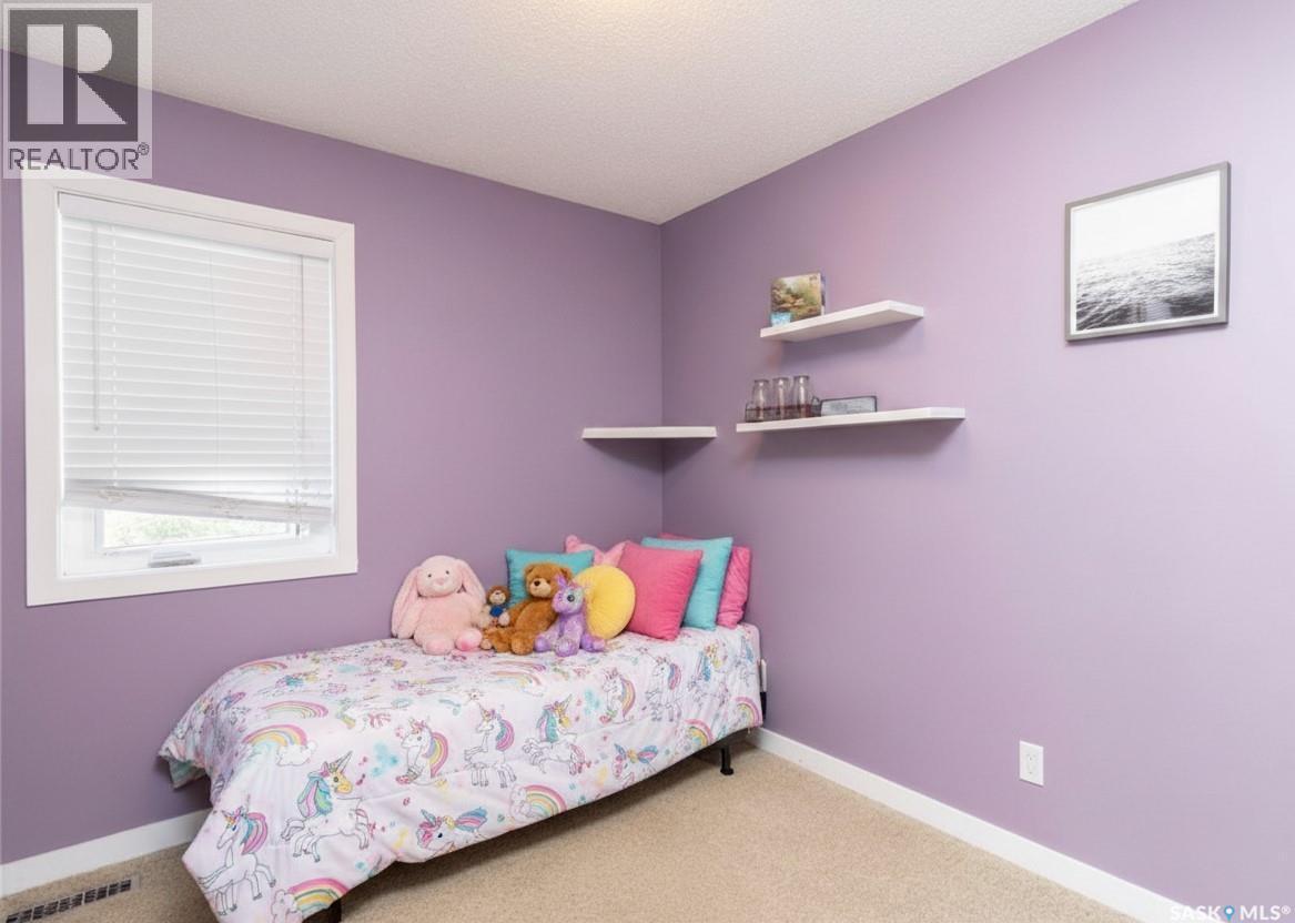 418 Kenderdine Road, Saskatoon, SK - Indoor Photo Showing Bedroom