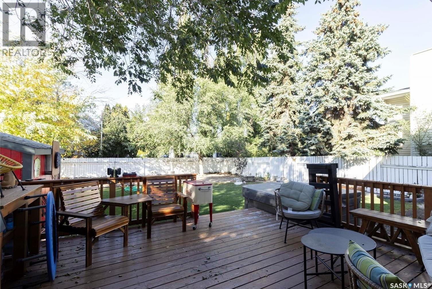 418 Kenderdine Road, Saskatoon, SK - Outdoor With Deck Patio Veranda