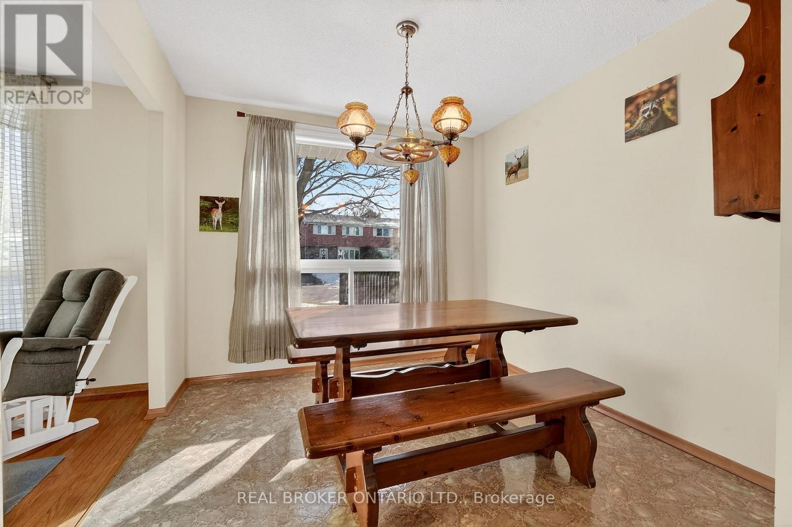 18 Fairway Drive, Hamilton, ON - Indoor