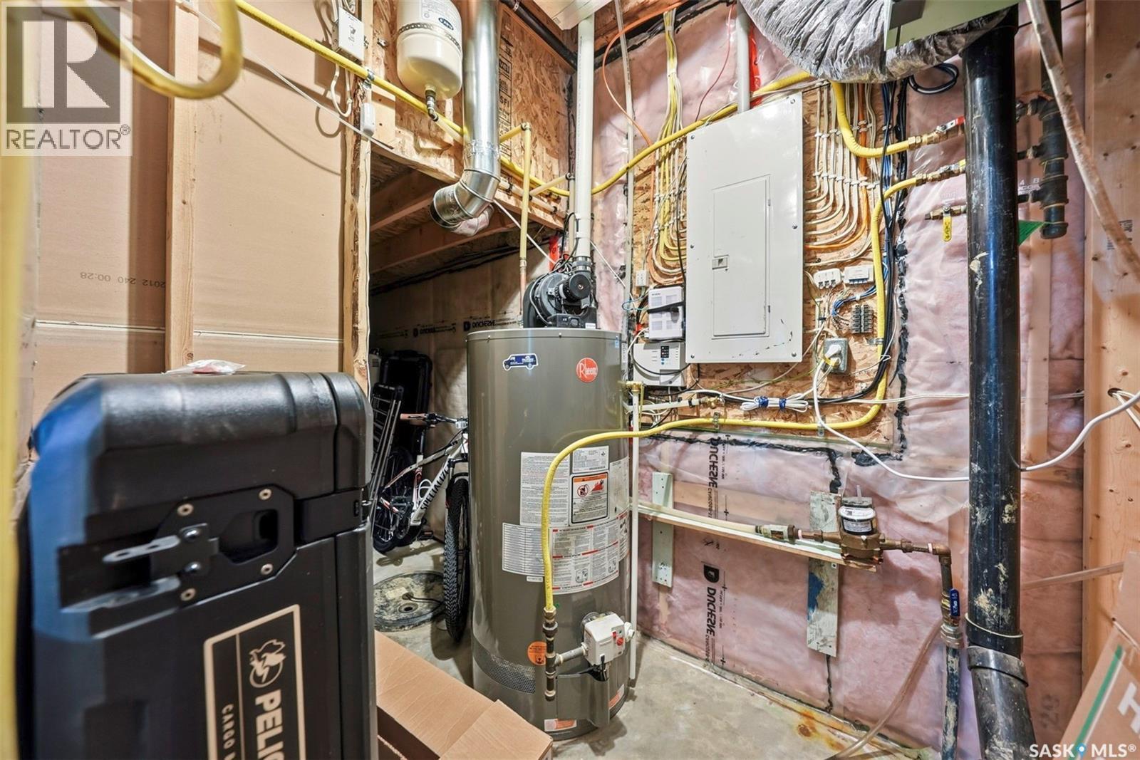 417 Golden Willow Way, Warman, SK - Indoor Photo Showing Basement