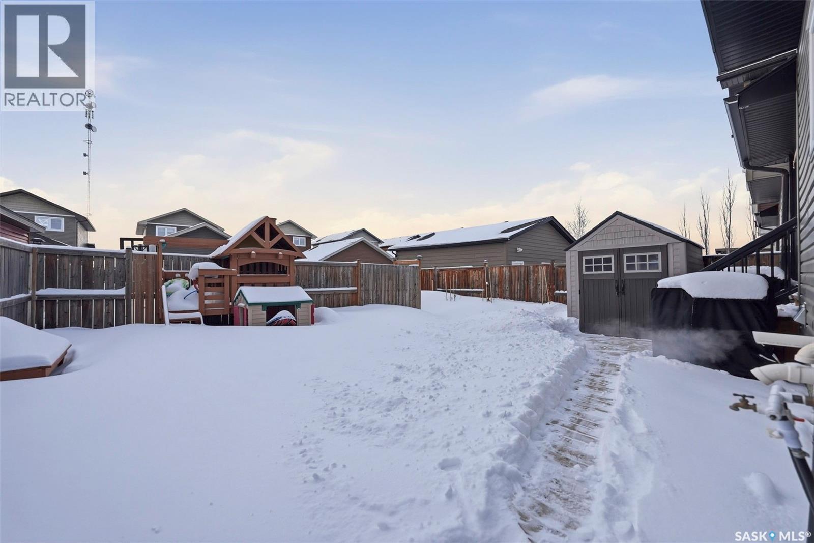 417 Golden Willow Way, Warman, SK - Outdoor