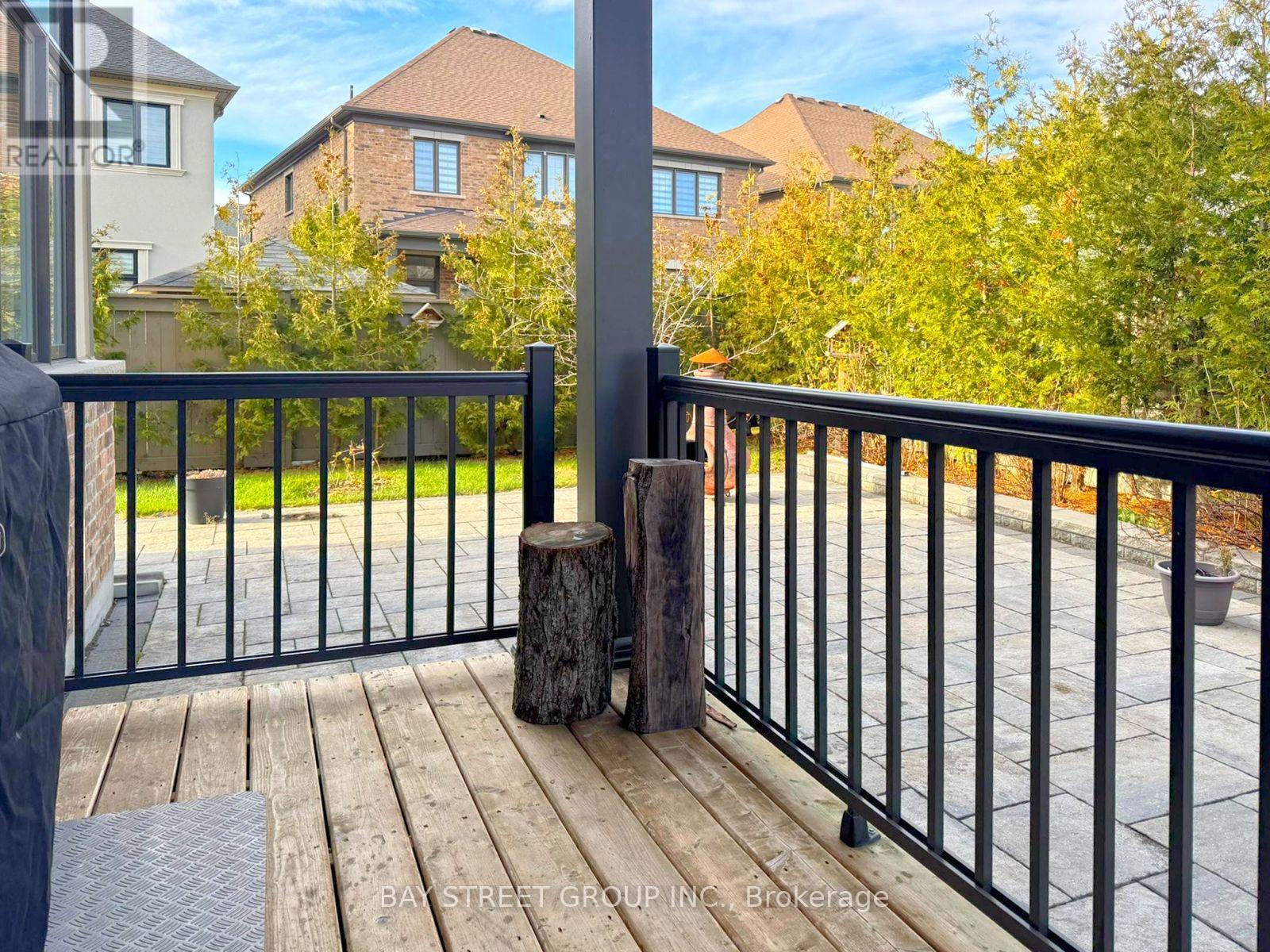 This Home Offers Luxury and Quiet Living - 39 Cairns Gate, King, ON - Outdoor With Deck Patio Veranda