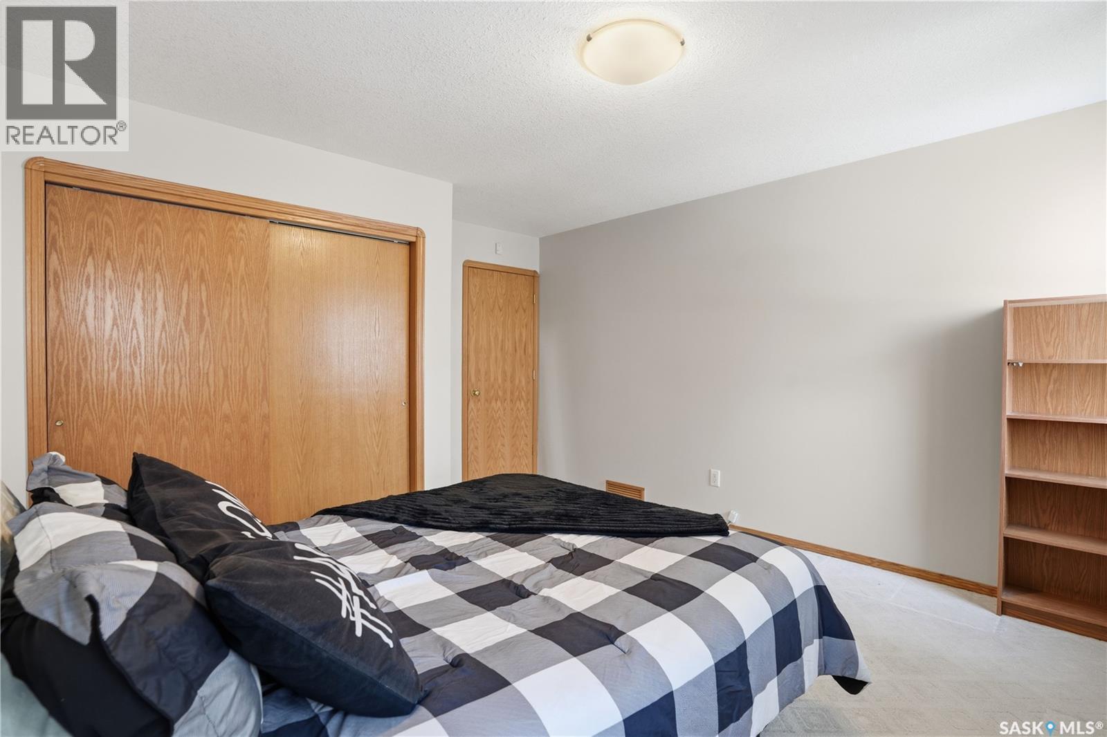 1134 Degelman Drive, Regina, SK - Indoor Photo Showing Bedroom
