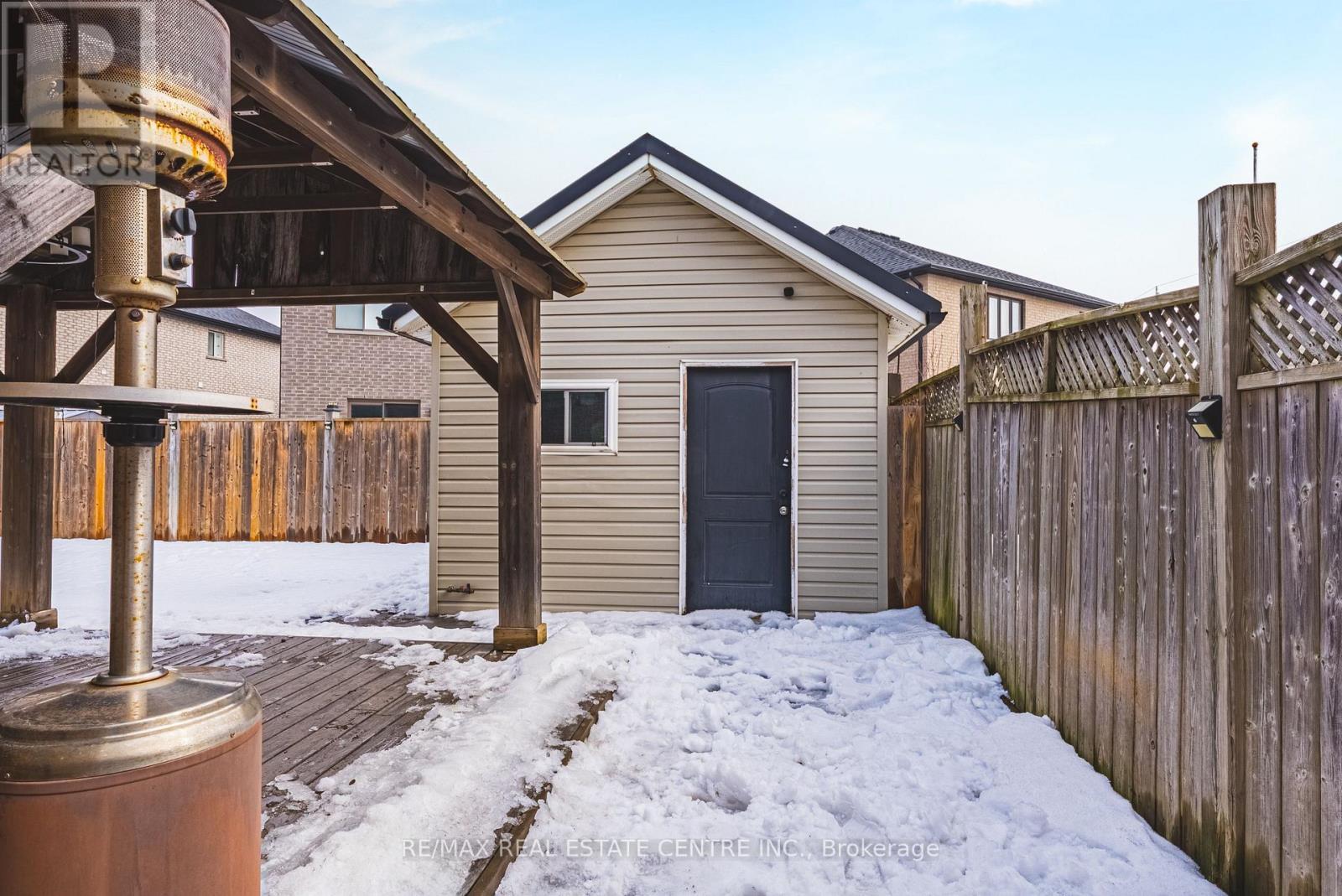 6 Second Road W, Hamilton, ON - Outdoor With Exterior