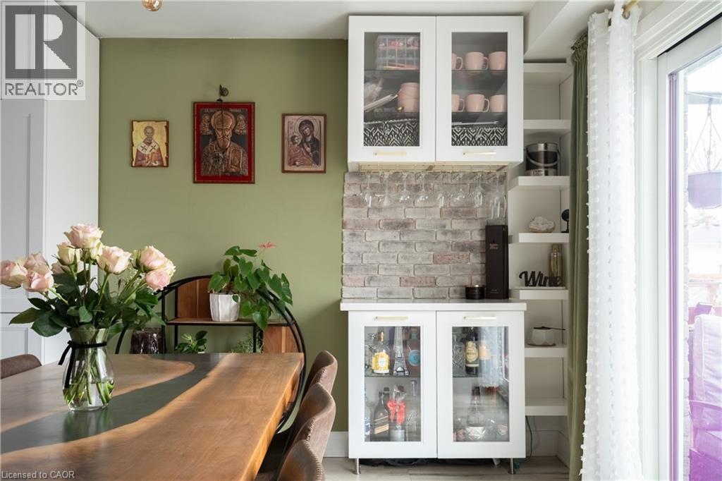 30 Buchanan Crescent, Thorold, ON - Indoor Photo Showing Dining Room