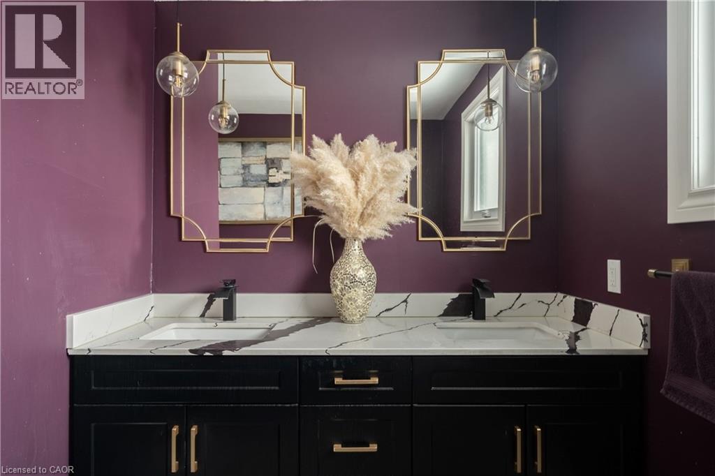 30 Buchanan Crescent, Thorold, ON - Indoor Photo Showing Bathroom