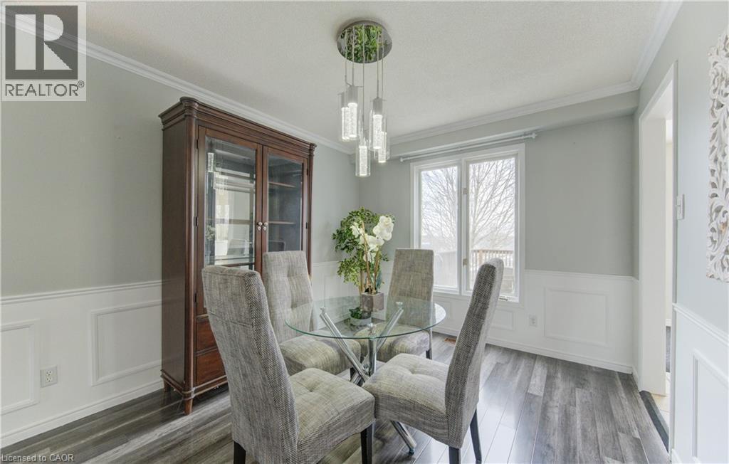 224 Brembel Court, Kitchener, ON - Indoor Photo Showing Dining Room