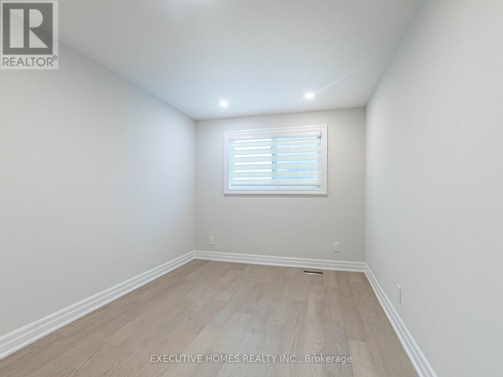 2685 Windjammer Road, Mississauga, ON - Indoor Photo Showing Other Room