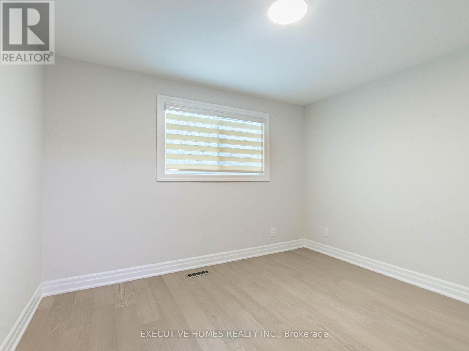 2685 Windjammer Road, Mississauga, ON - Indoor Photo Showing Other Room
