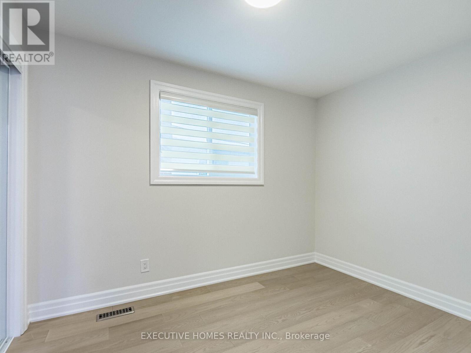 2685 Windjammer Road, Mississauga, ON - Indoor Photo Showing Other Room