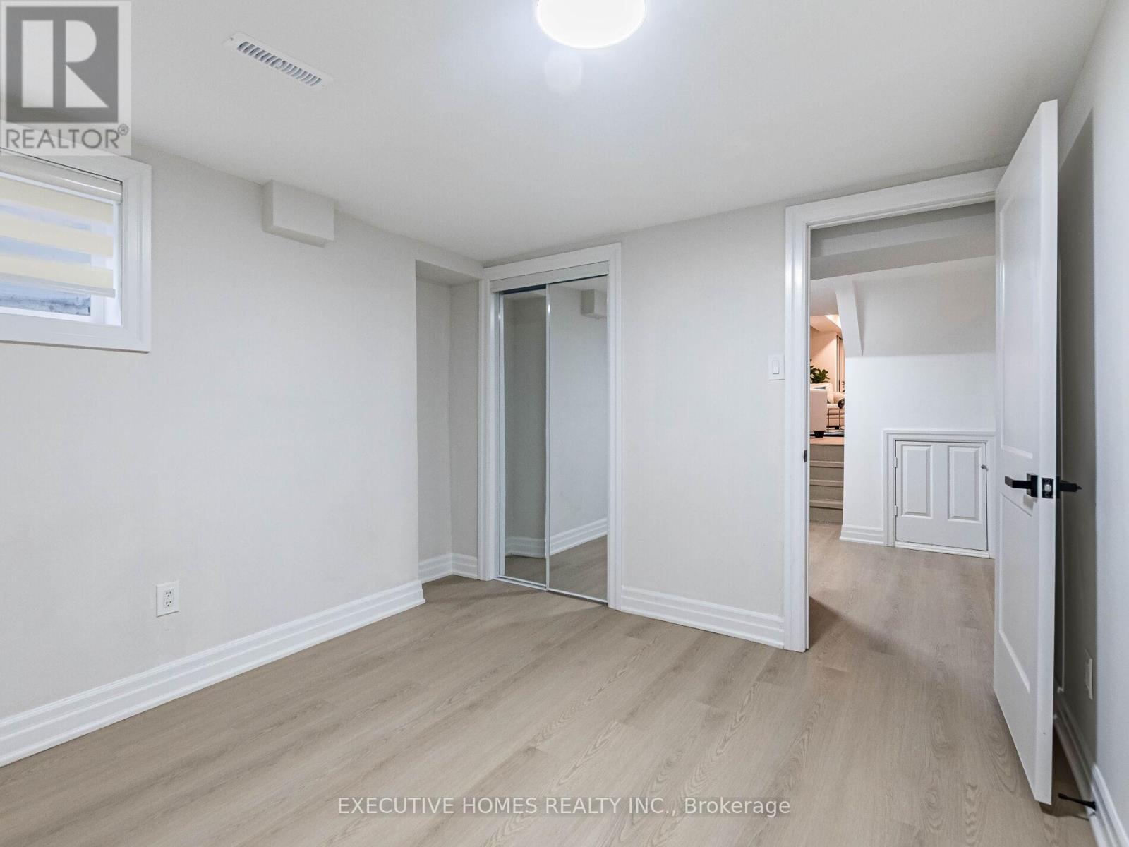 2685 Windjammer Road, Mississauga, ON - Indoor Photo Showing Other Room