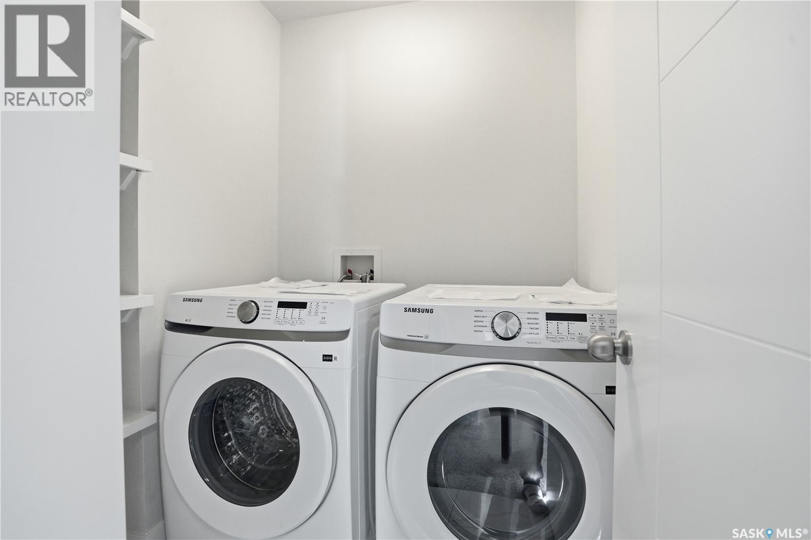 111 Stromberg Crescent, Saskatoon, SK - Indoor Photo Showing Laundry Room