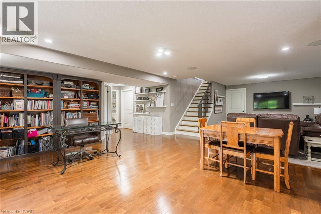 13 Iron Bridge Court, Caledonia, ON - Indoor