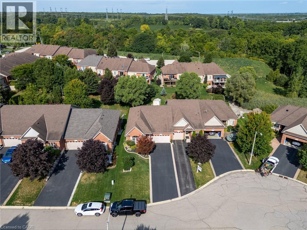 13 Iron Bridge Court, Caledonia, ON - Outdoor With View