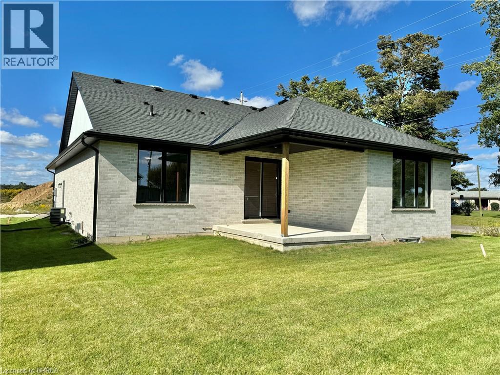 *TO BE BUILT - SIMILAR NOT EXACT* - 111 Judd Drive, Simcoe, ON - Outdoor With Exterior