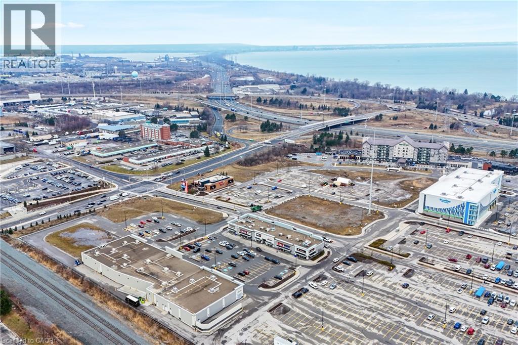 516 Centennial Parkway Unit# 101, Hamilton, ON