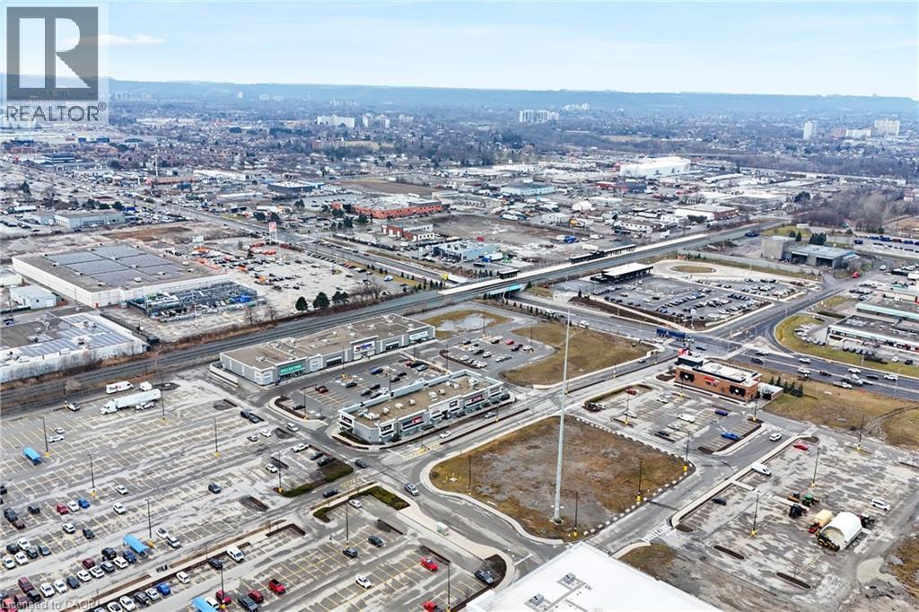 516 Centennial Parkway Unit# 101, Hamilton, ON