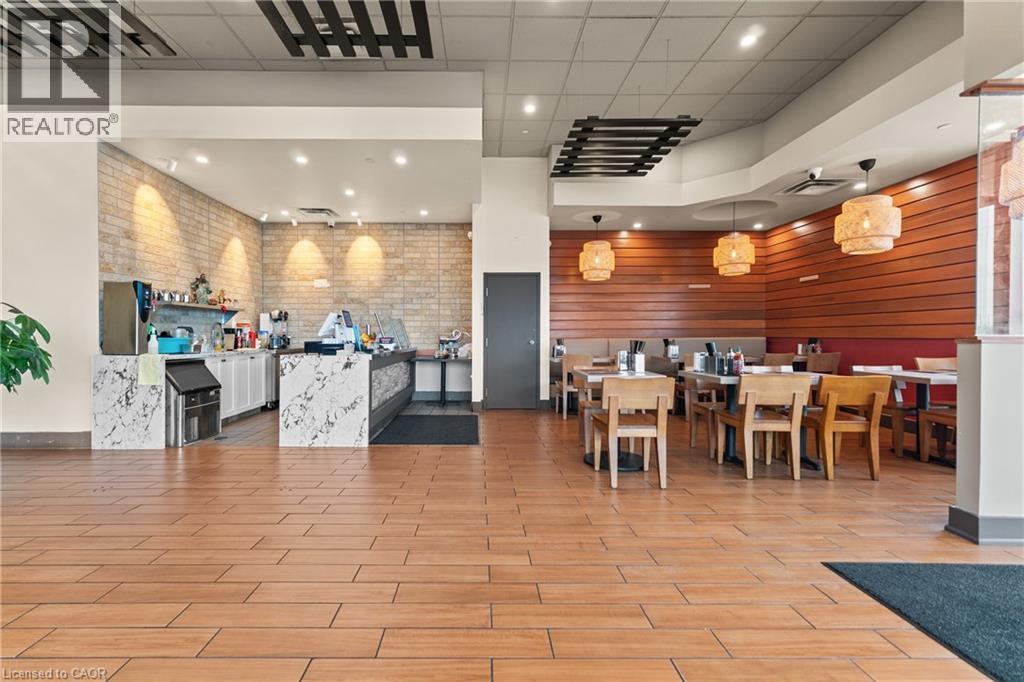 516 Centennial Parkway Unit# 101, Hamilton, ON