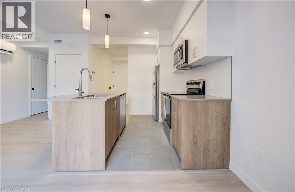 31 Mill Street Unit# 31, Kitchener, ON - Indoor Photo Showing Kitchen