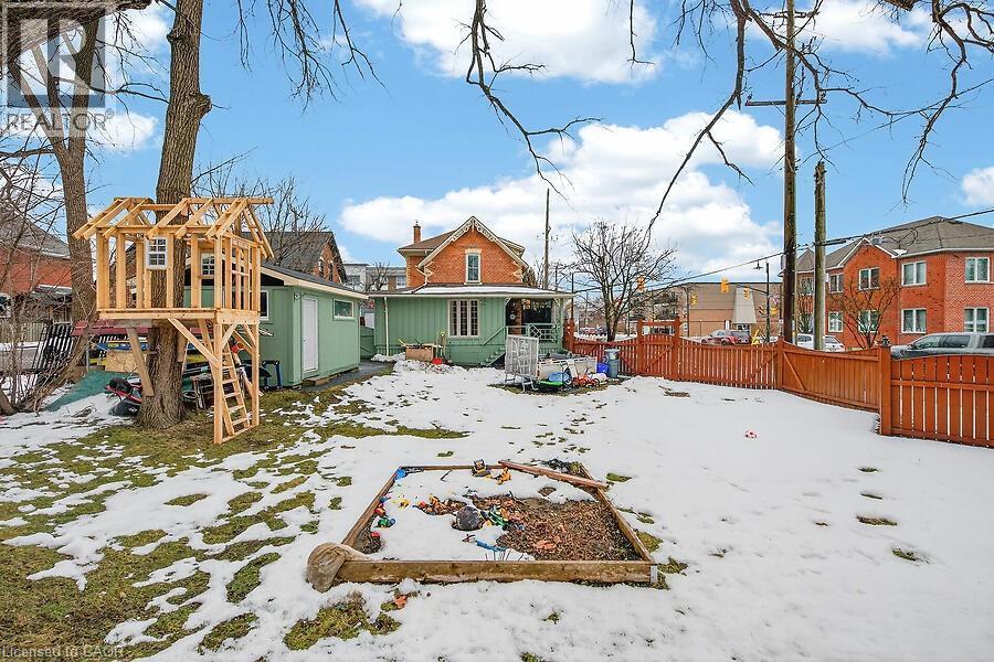 149 Argyle Street N, Caledonia, ON - Outdoor