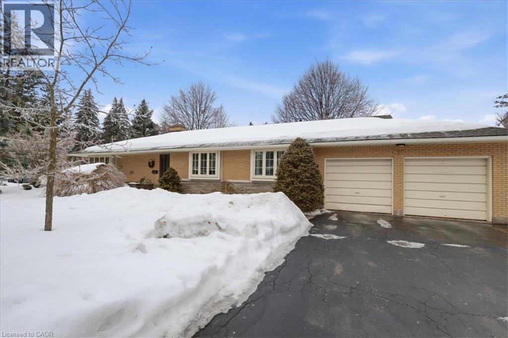 438 Glasgow Street, Kitchener, ON - Outdoor