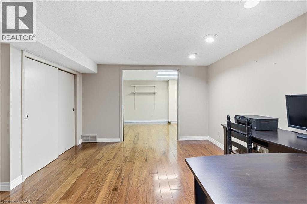 438 Glasgow Street, Kitchener, ON - Indoor