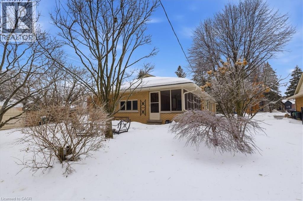 438 Glasgow Street, Kitchener, ON - Outdoor