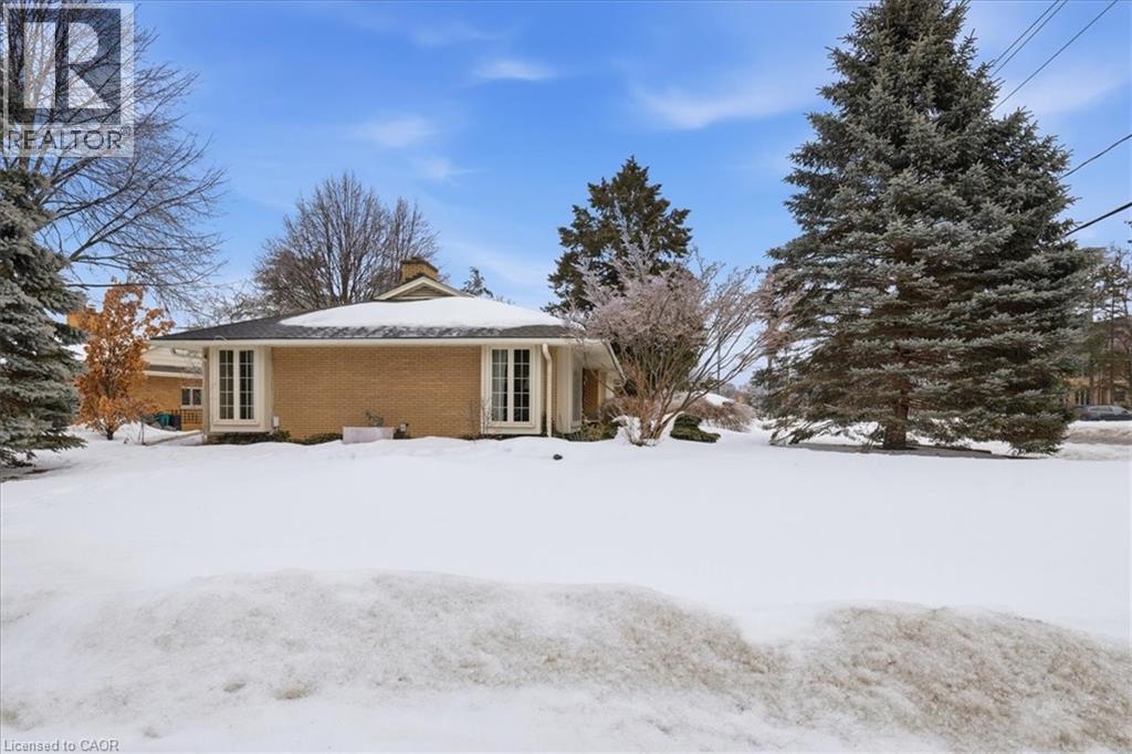 438 Glasgow Street, Kitchener, ON - Outdoor