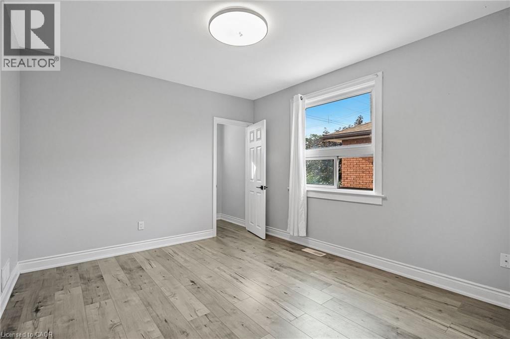 146 Craigroyston Road, Hamilton, ON - Indoor Photo Showing Other Room