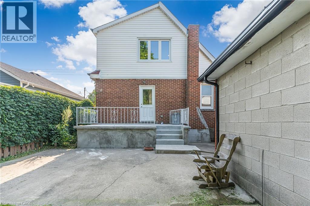 146 Craigroyston Road, Hamilton, ON - Outdoor With Exterior