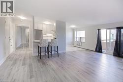 579 CLARE Avenue Unit# 501 Welland, ON L3C 3B7