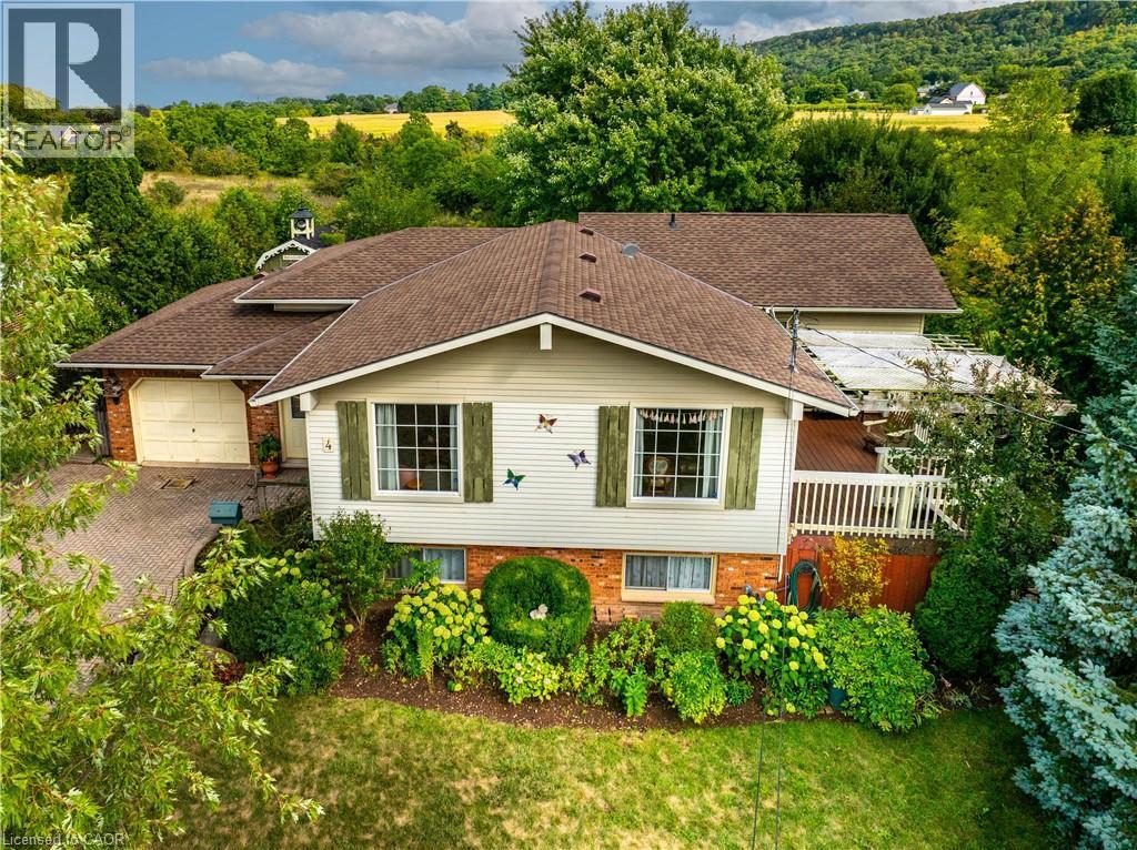 4 Hunter Road, Grimsby, ON - Outdoor