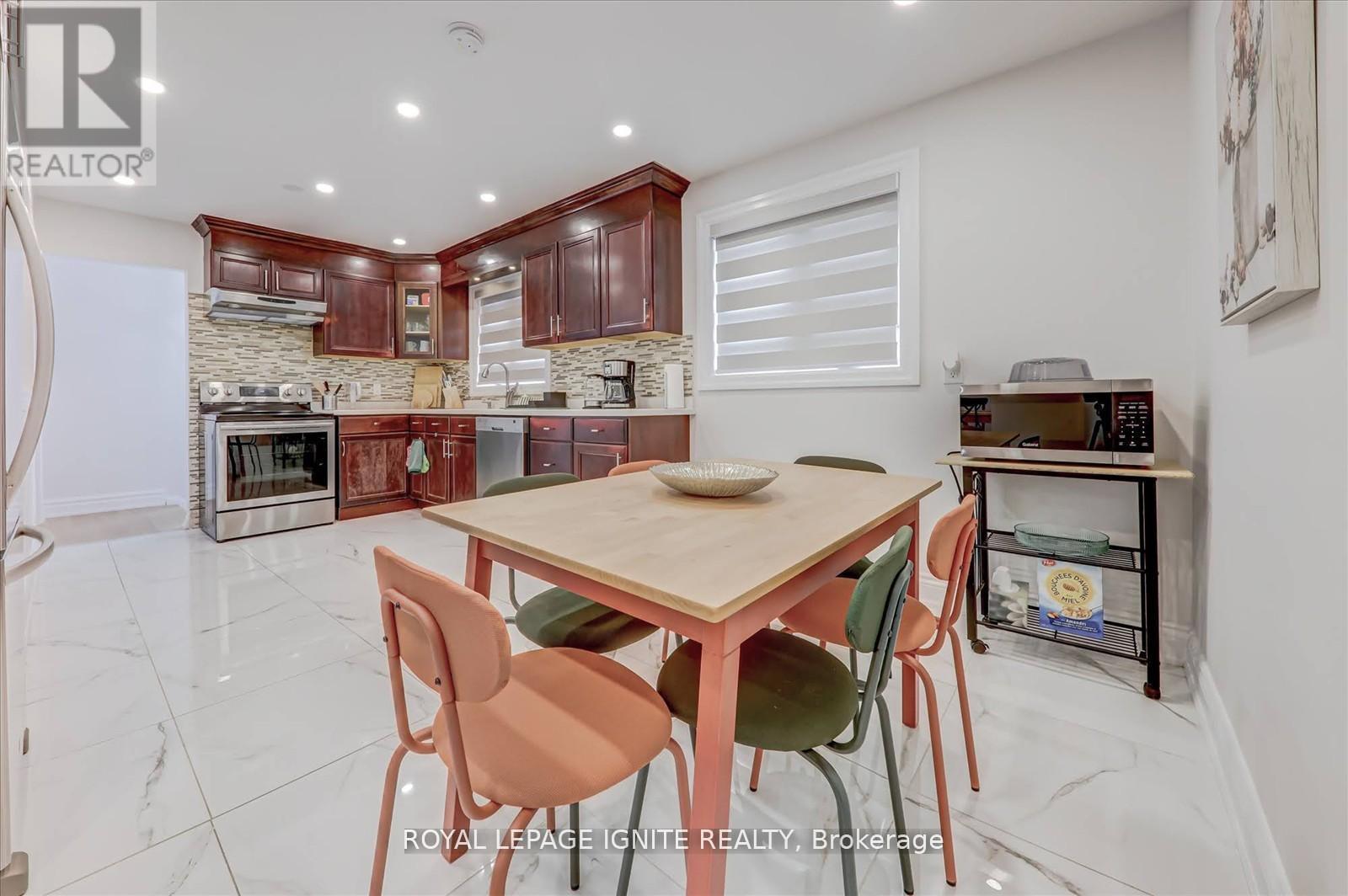4023 Bishopstoke Lane, Mississauga, ON - Indoor