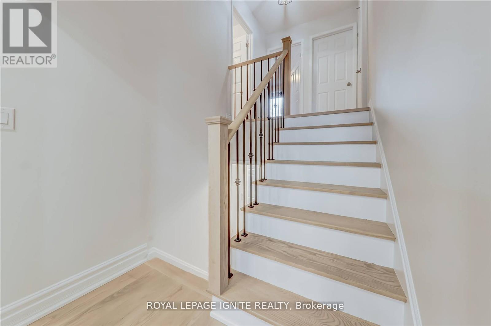 4023 Bishopstoke Lane, Mississauga, ON - Indoor Photo Showing Other Room